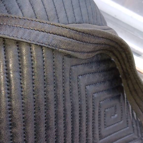 Bally leather quilted bag - Picture 6 of 6